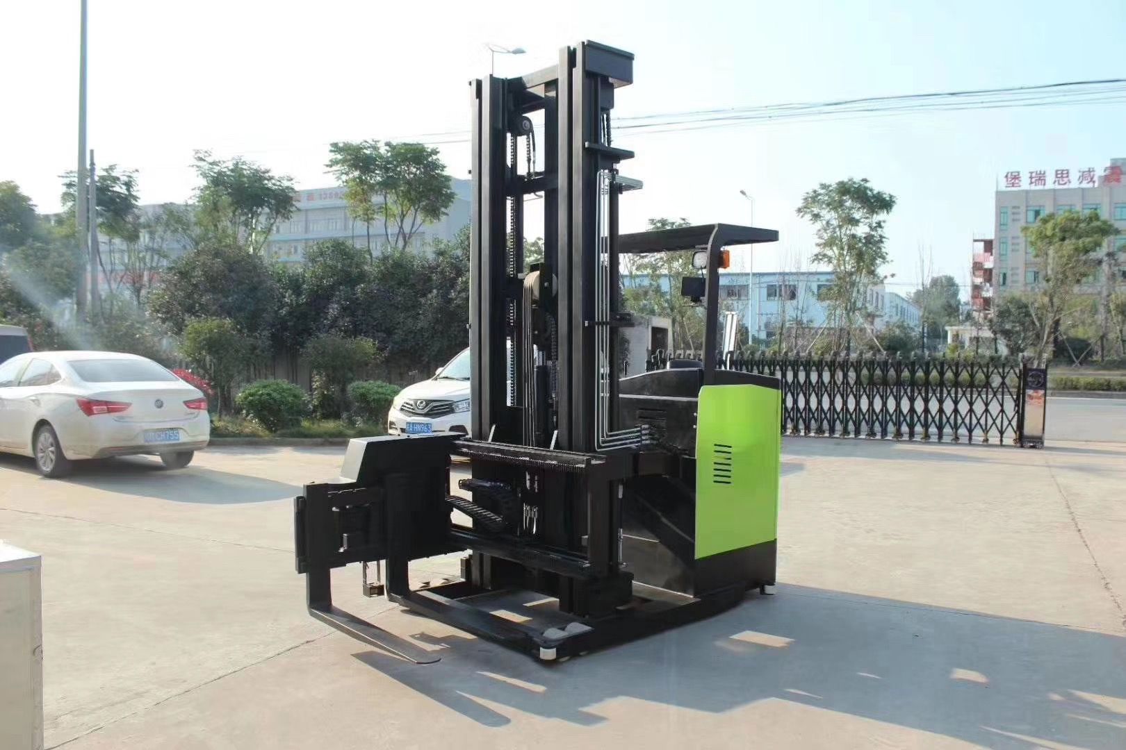 ETT-1-1.5t3wayforklift