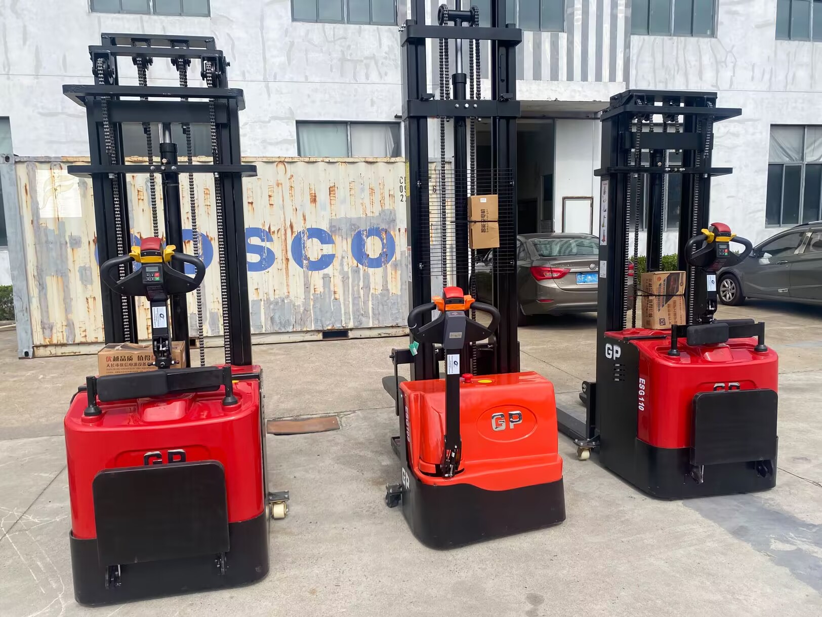 Electric stacker